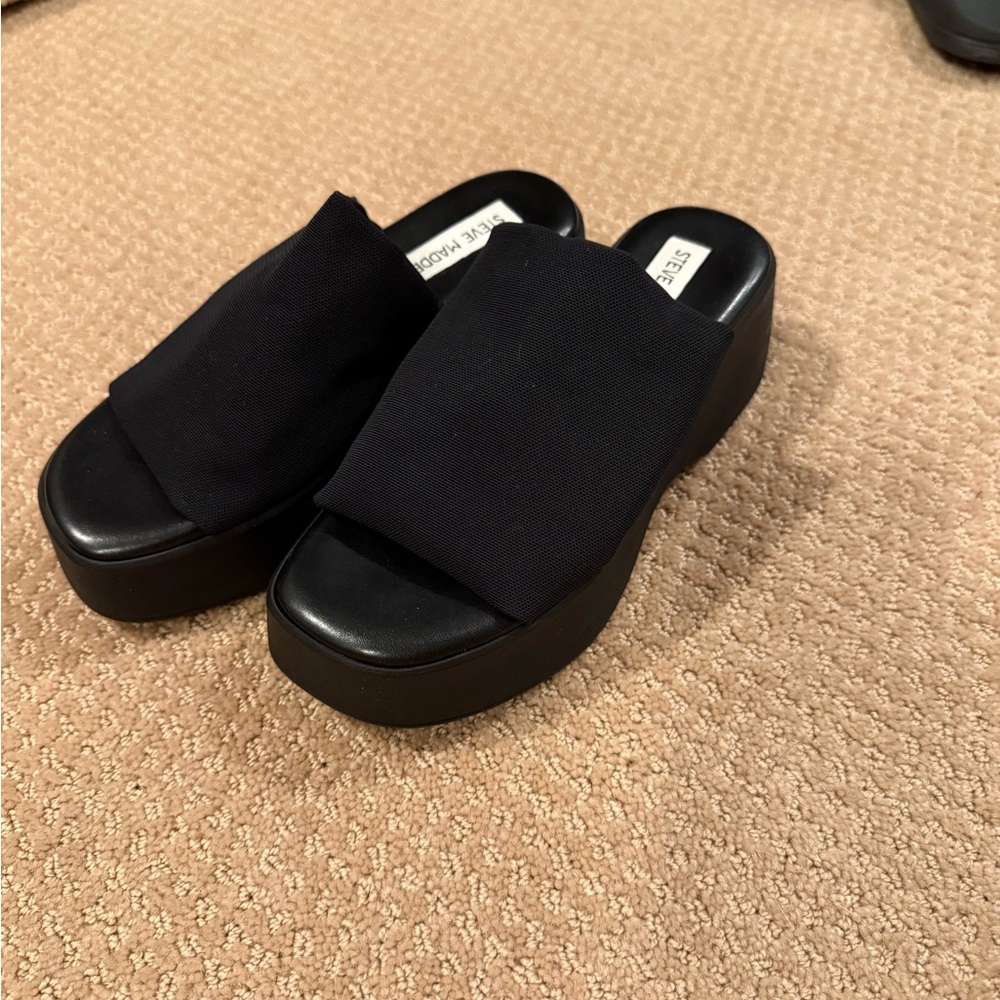Steve Madden Black Platform Slide Sandals